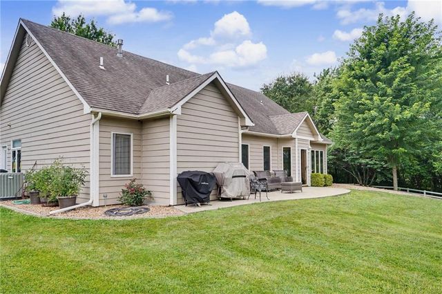 210 E High Street, Baldwin City, KS 66006