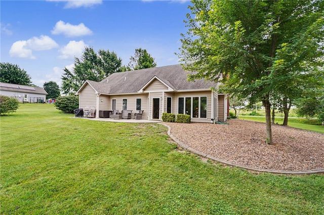 210 E High Street, Baldwin City, KS 66006