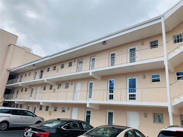 1481 S Ocean Blvd 211E, Lauderdale By The Sea, FL 33062