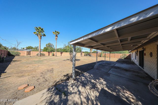 1820 W NORTHVIEW Avenue, Phoenix, AZ 85021