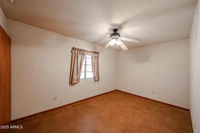 1820 W NORTHVIEW Avenue, Phoenix, AZ 85021