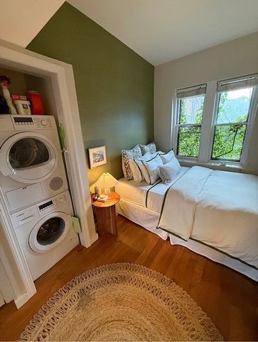200 Warren Ave 3, Boston, MA 02116