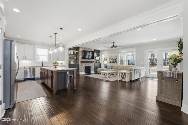 428 Catamaran Drive, Wilmington, NC 28412