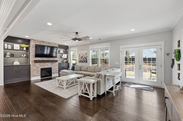 428 Catamaran Drive, Wilmington, NC 28412