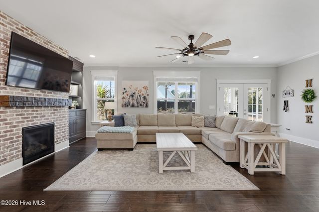 428 Catamaran Drive, Wilmington, NC 28412