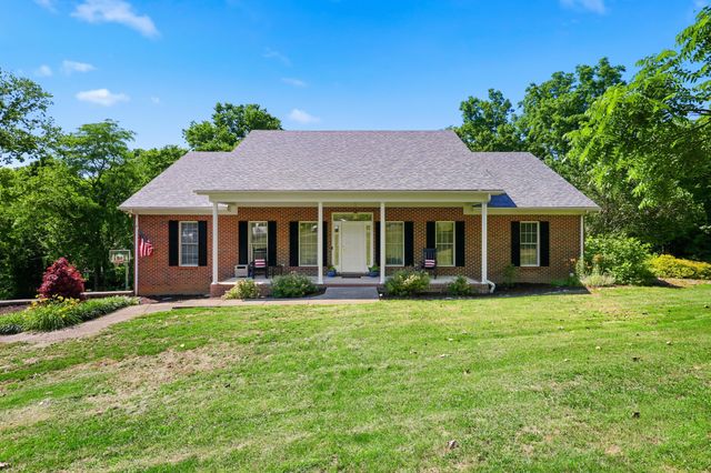 118 Green Sentinel Drive, Nicholasville, KY 40356
