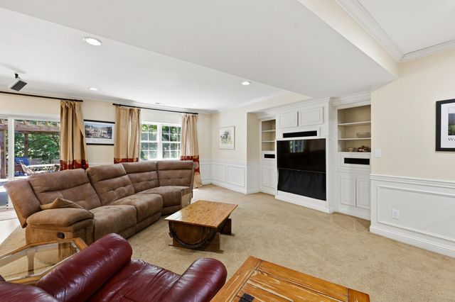 118 Green Sentinel Drive, Nicholasville, KY 40356