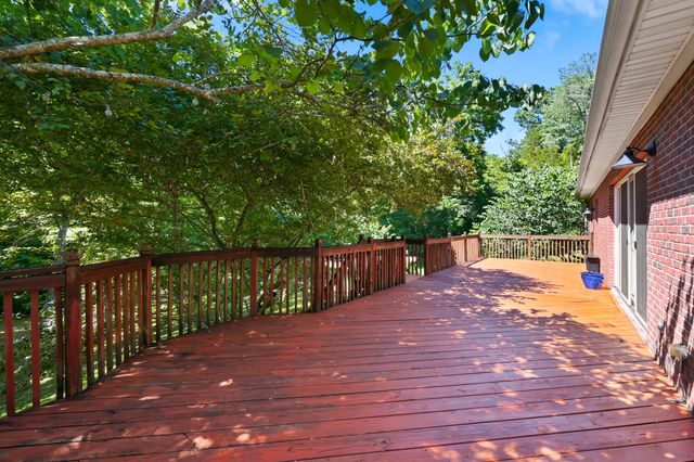 118 Green Sentinel Drive, Nicholasville, KY 40356