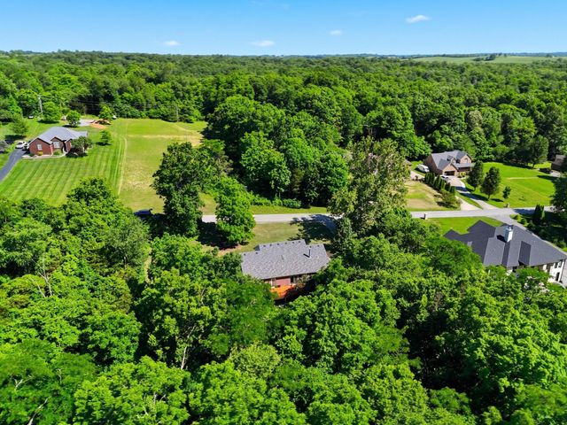 118 Green Sentinel Drive, Nicholasville, KY 40356