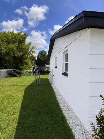 1346 CHANCELLOR DRIVE, Holiday, FL 34690