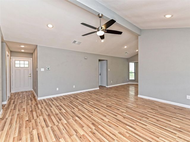 4004 Jaffna CV, Austin, TX 78749