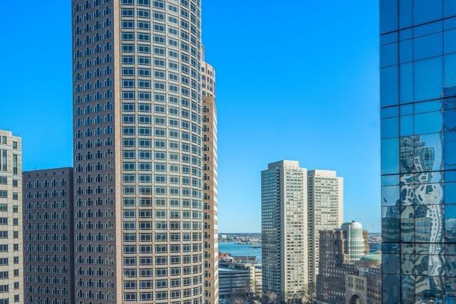 500 Atlantic Ave 18C, Boston, MA 02210