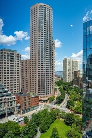 500 Atlantic Ave 18C, Boston, MA 02210