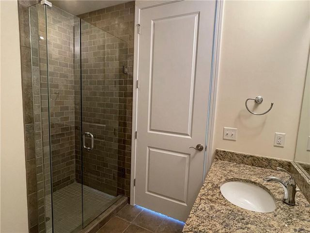 270 17th Street NW 1602, Atlanta, GA 30363