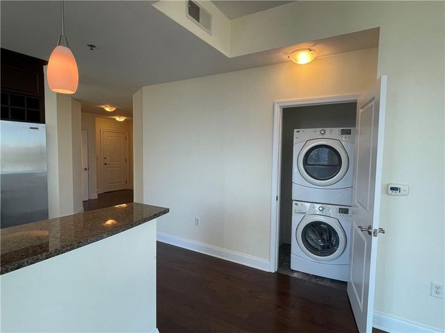 270 17th Street NW 1602, Atlanta, GA 30363