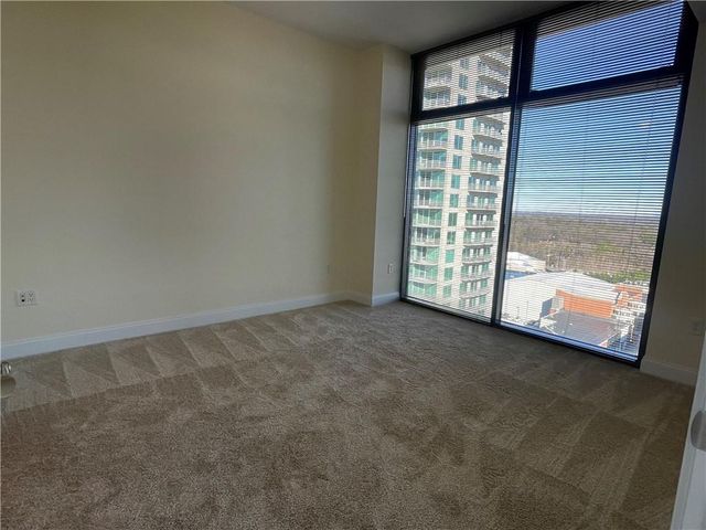 270 17th Street NW 1602, Atlanta, GA 30363