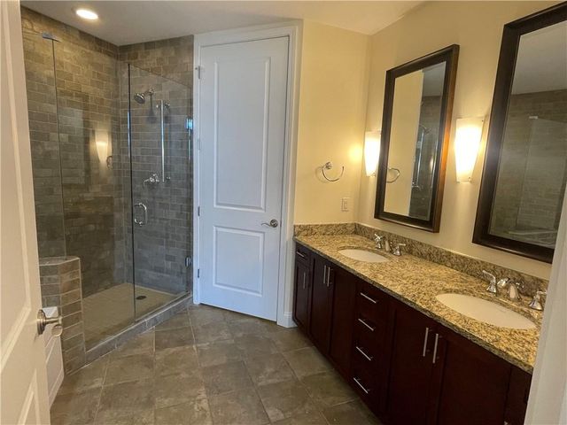 270 17th Street NW 1602, Atlanta, GA 30363