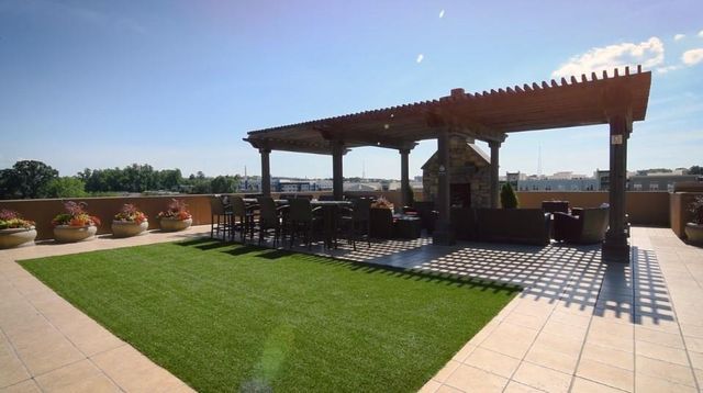 270 17th Street NW 1602, Atlanta, GA 30363