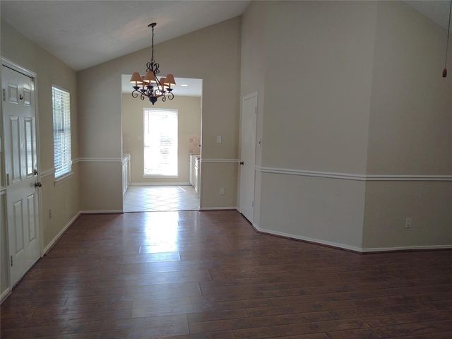 2515 Heritage Colony Drive, Webster, TX 77598