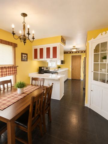 316 W 11th Street S, Newton, IA 50208