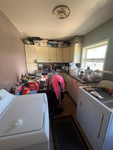 316 W 11th Street S, Newton, IA 50208