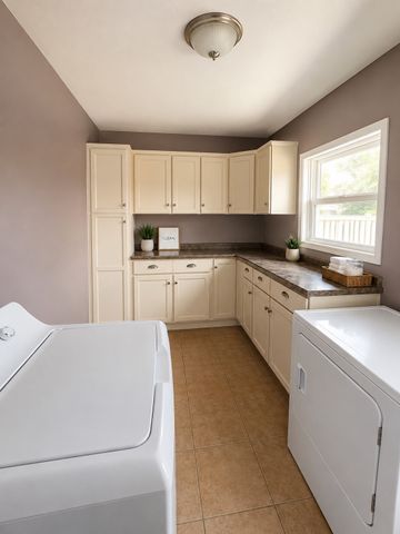 316 W 11th Street S, Newton, IA 50208