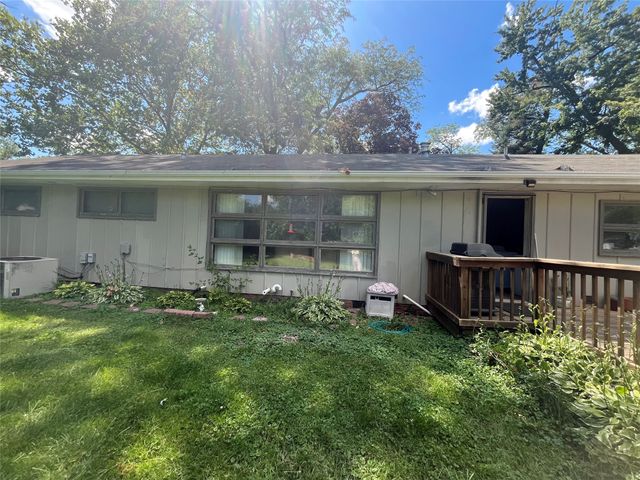 316 W 11th Street S, Newton, IA 50208