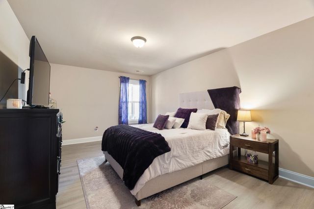 24 Grove Valley Way, Greenville, SC 29605