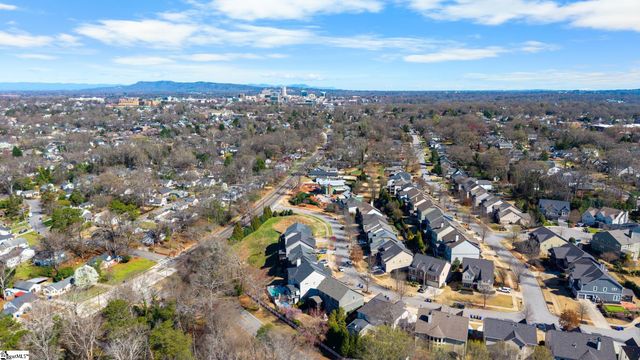 24 Grove Valley Way, Greenville, SC 29605