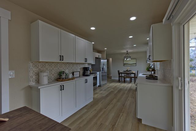 14108 E 18th Ave, Spokane Valley, WA 99037