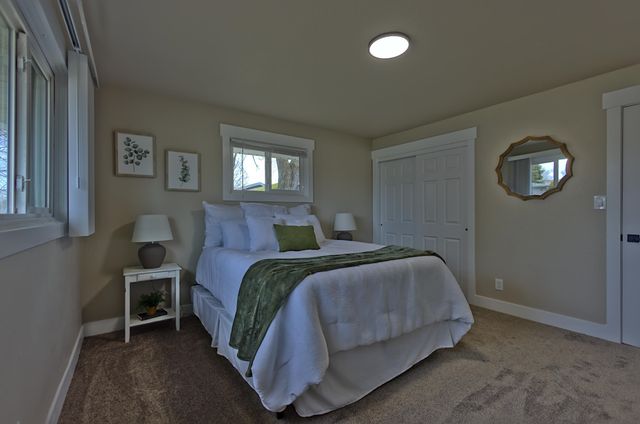 14108 E 18th Ave, Spokane Valley, WA 99037