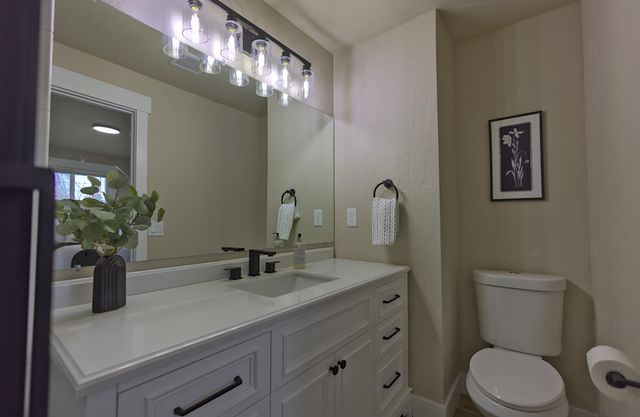 14108 E 18th Ave, Spokane Valley, WA 99037