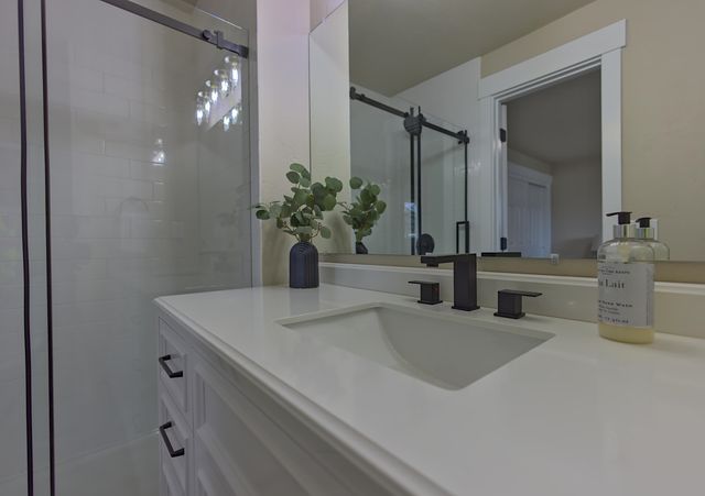 14108 E 18th Ave, Spokane Valley, WA 99037