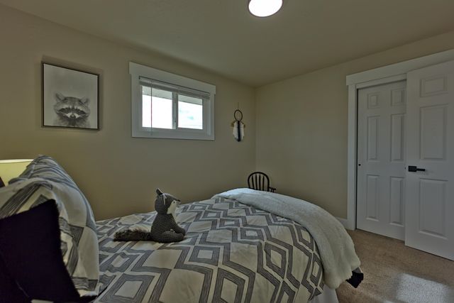 14108 E 18th Ave, Spokane Valley, WA 99037