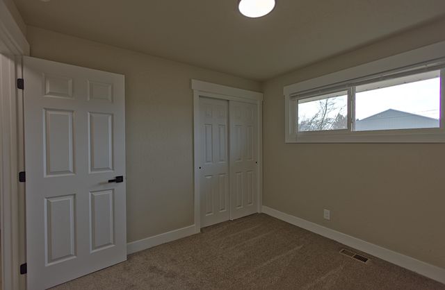 14108 E 18th Ave, Spokane Valley, WA 99037