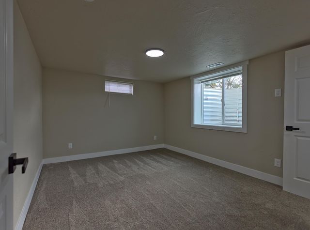 14108 E 18th Ave, Spokane Valley, WA 99037