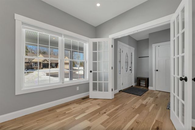 46 Bailey Drive, Rochester, NH 03868