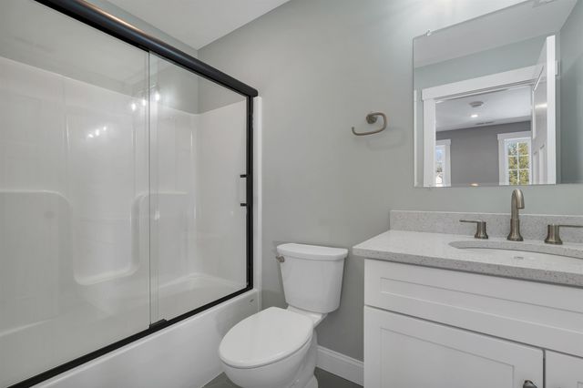 46 Bailey Drive, Rochester, NH 03868