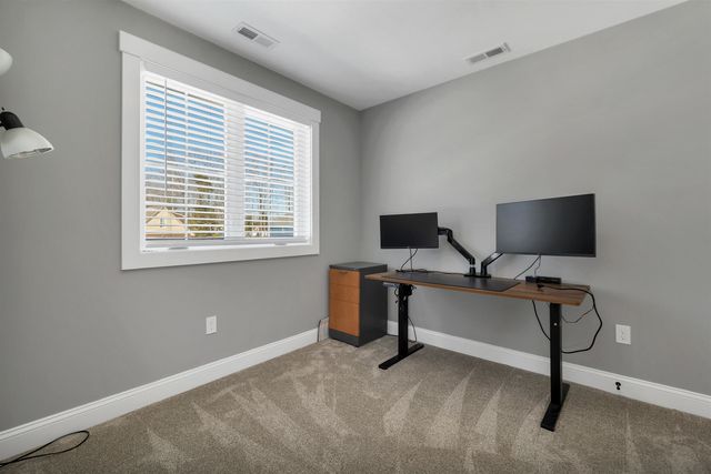 46 Bailey Drive, Rochester, NH 03868