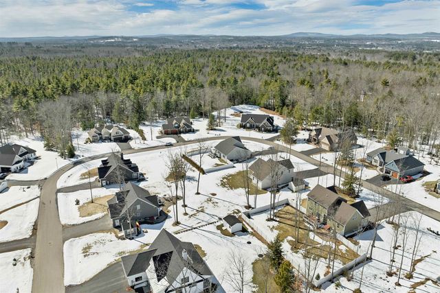 46 Bailey Drive, Rochester, NH 03868