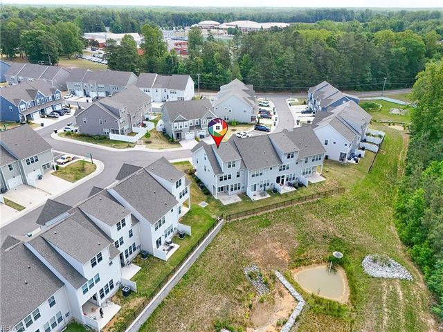 7714 Leeds Castle LN, New Kent, VA 23124