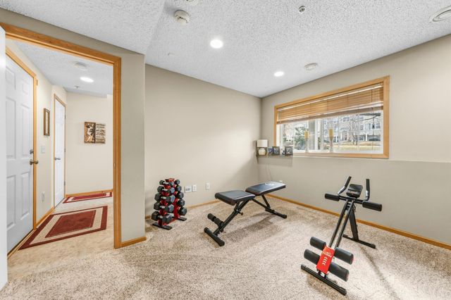 17185 72nd Avenue N, Maple Grove, MN 55311