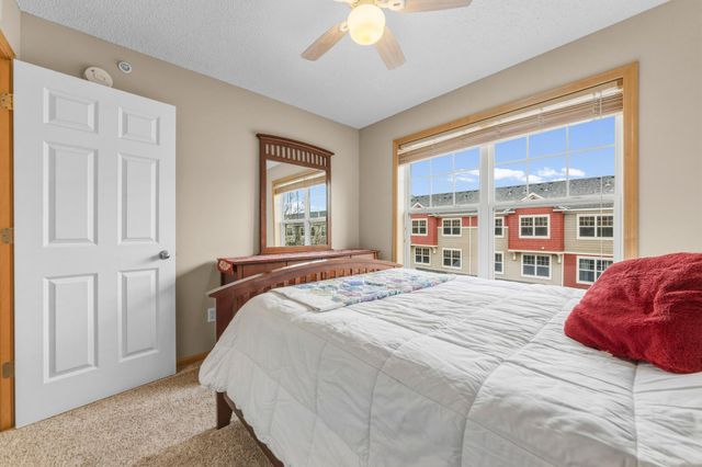 17185 72nd Avenue N, Maple Grove, MN 55311