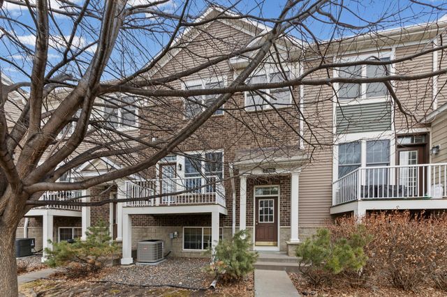 17185 72nd Avenue N, Maple Grove, MN 55311