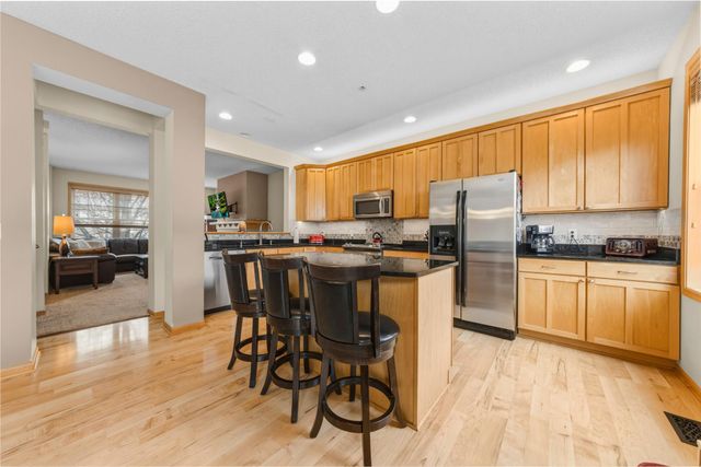 17185 72nd Avenue N, Maple Grove, MN 55311