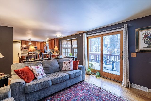 44 South Ridge Trail, Perinton, NY 14450