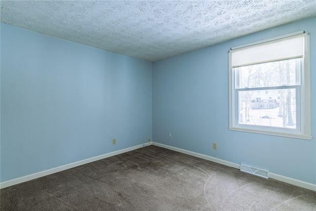 44 South Ridge Trail, Perinton, NY 14450