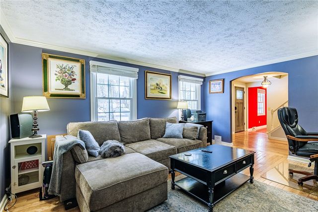 44 South Ridge Trail, Perinton, NY 14450