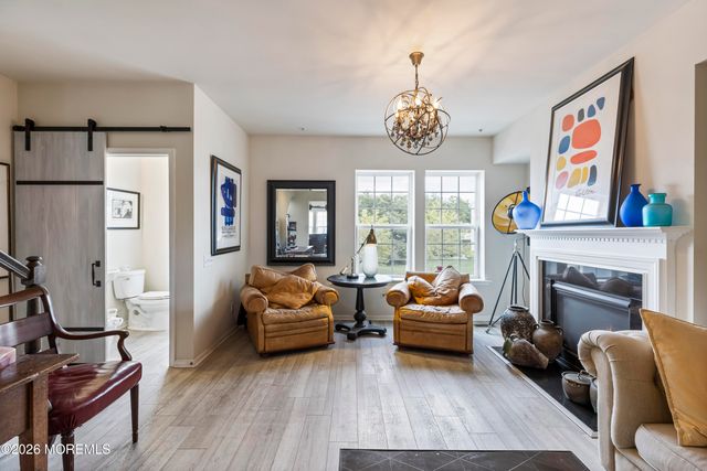 123 Beacon Lane, Eatontown, NJ 07724