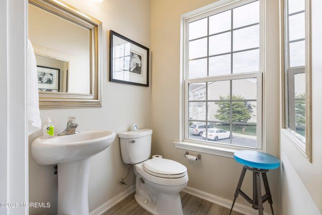 123 Beacon Lane, Eatontown, NJ 07724